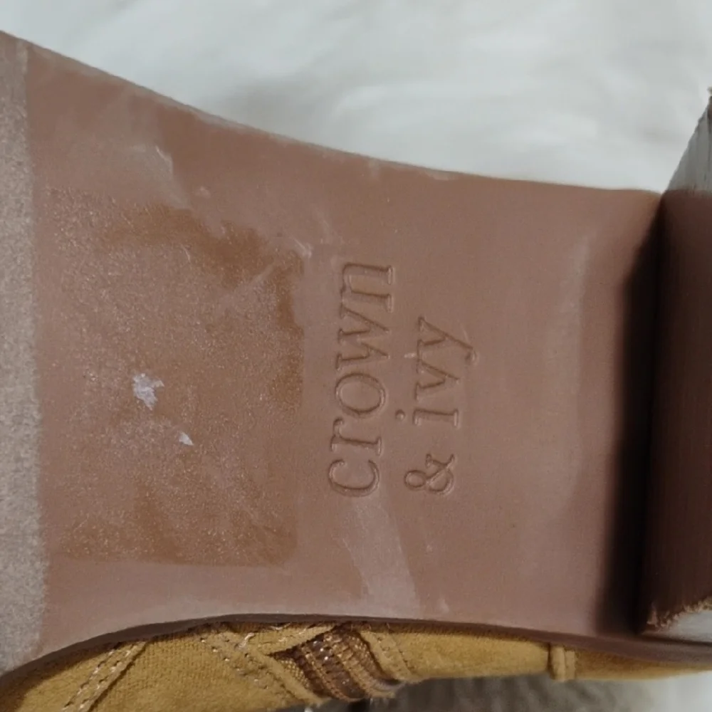 SALE! Crown & Ivy Sherpa Cream Cuff Lined Tan Heeled Boots Sz.7.5 Worn 1X (X2) - Picture 10 of 12